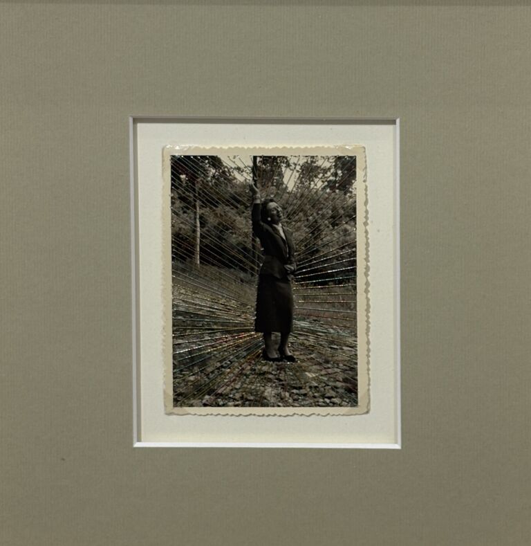 Cathy Álvarez Valle - Lo que el tiempo deja bordado II - Fotografía intervenida - Vendido