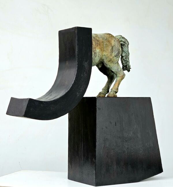 Amancio - Anatomía de un caballo V 44,5 x 15 x 46 cm