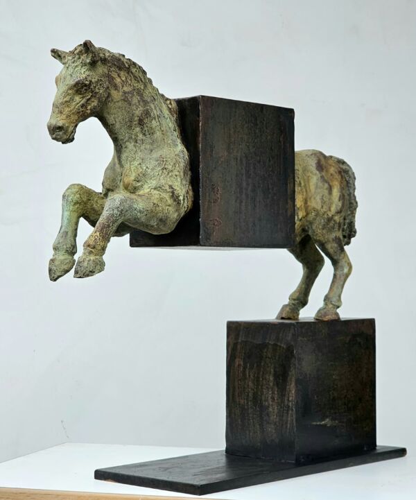 Anatomía de un caballo III. 43 x 15 x 47cm