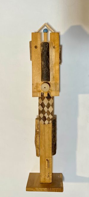 1.- Escultura de madera 18 x 53 cm -1300€