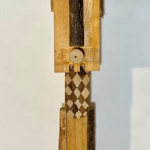 1.- Escultura de madera 18 x 53 cm -1300€
