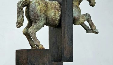 Anatomía de un caballo II. 46,5 x 10,5 x 38 cm 2