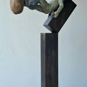 Ingravedad. 81.5 x 17 x 39,8 cm